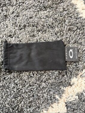 Oakley Black Microfiber Sunglass Sleeve with Logo Tag